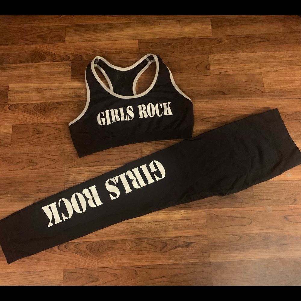 Youth girls size large leggings and sports bra outfit